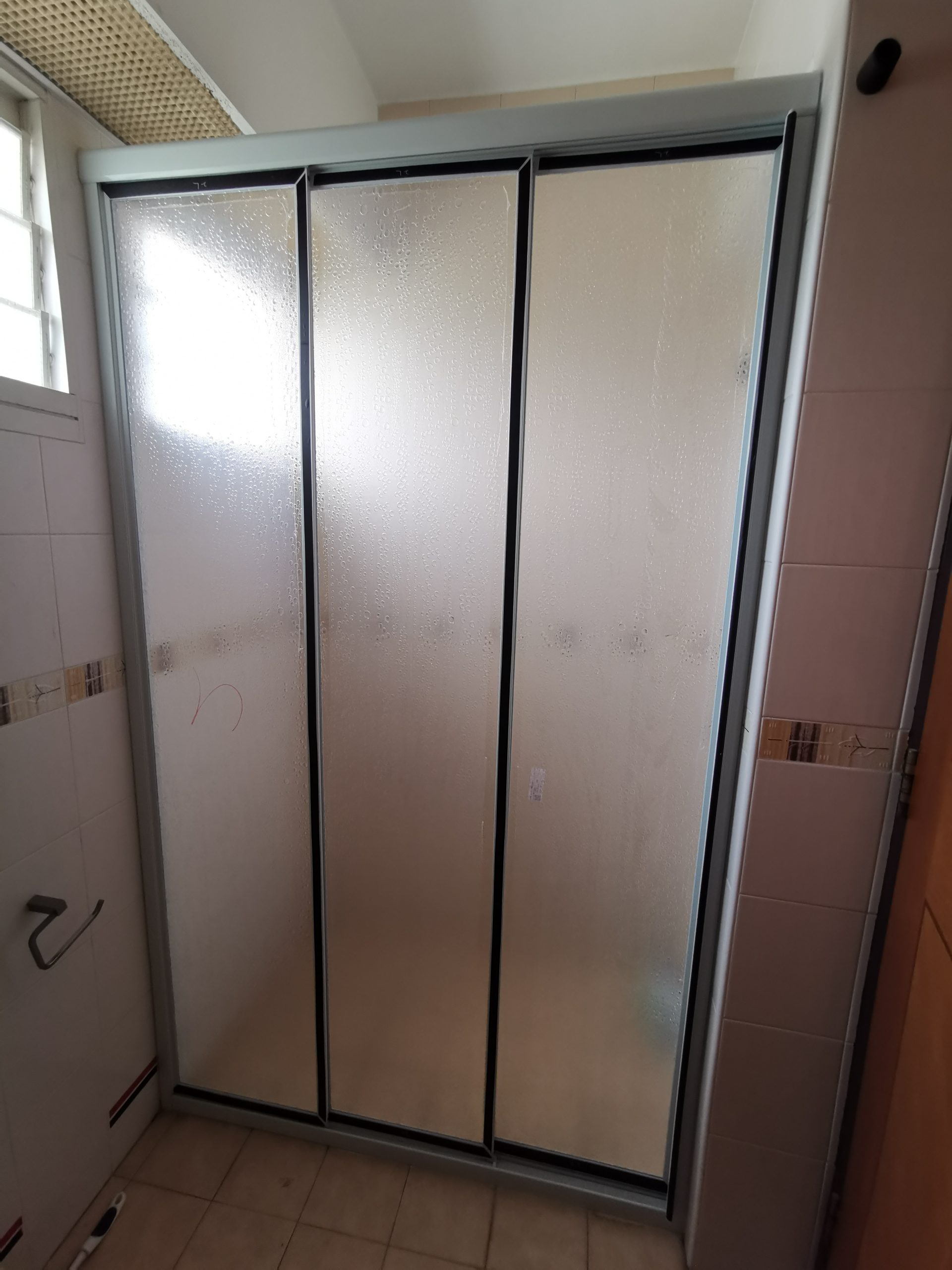 Aluminium Sliding Shower Screen (Wall to Wall / PVC) | Toilet ...