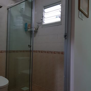 Frameless Tempered Glass Sliding Shower, Frameless Bathtub Glass Panel Singapore