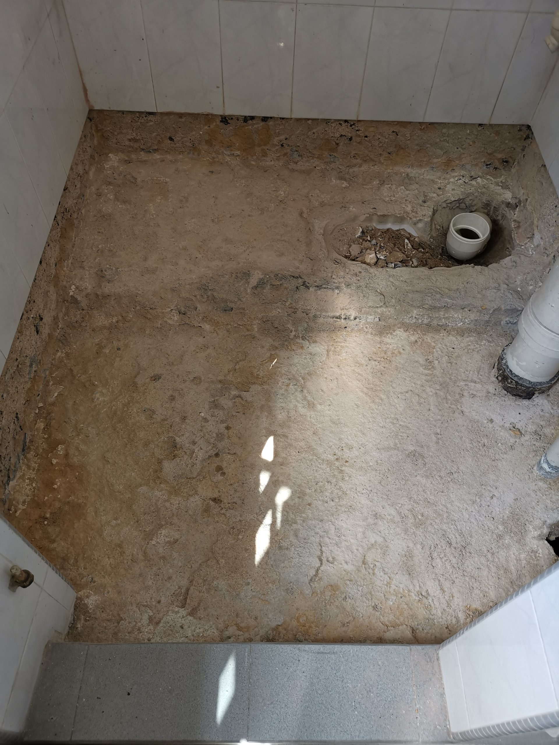 toilet floor hacking